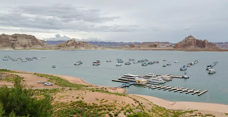 Lake Powell with Marina 2013, Arizona